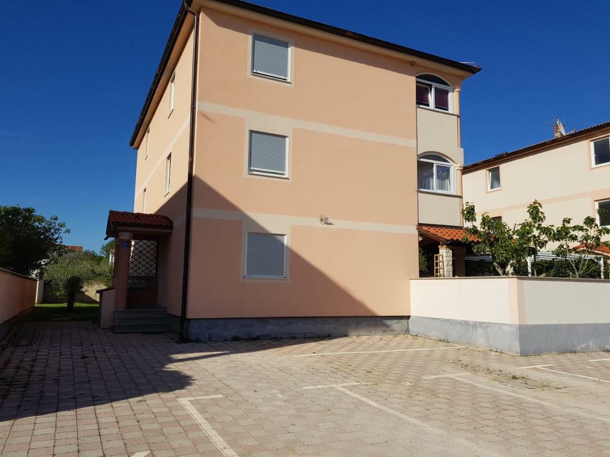 Apartment Onbria Mar Medulin Extérieur photo